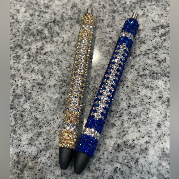 🏈 Blue Football Rhinestone Gel Pen - Picture 1 of 4